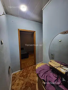 Satılır 1 otaqlı köhnə tikili 35 m²