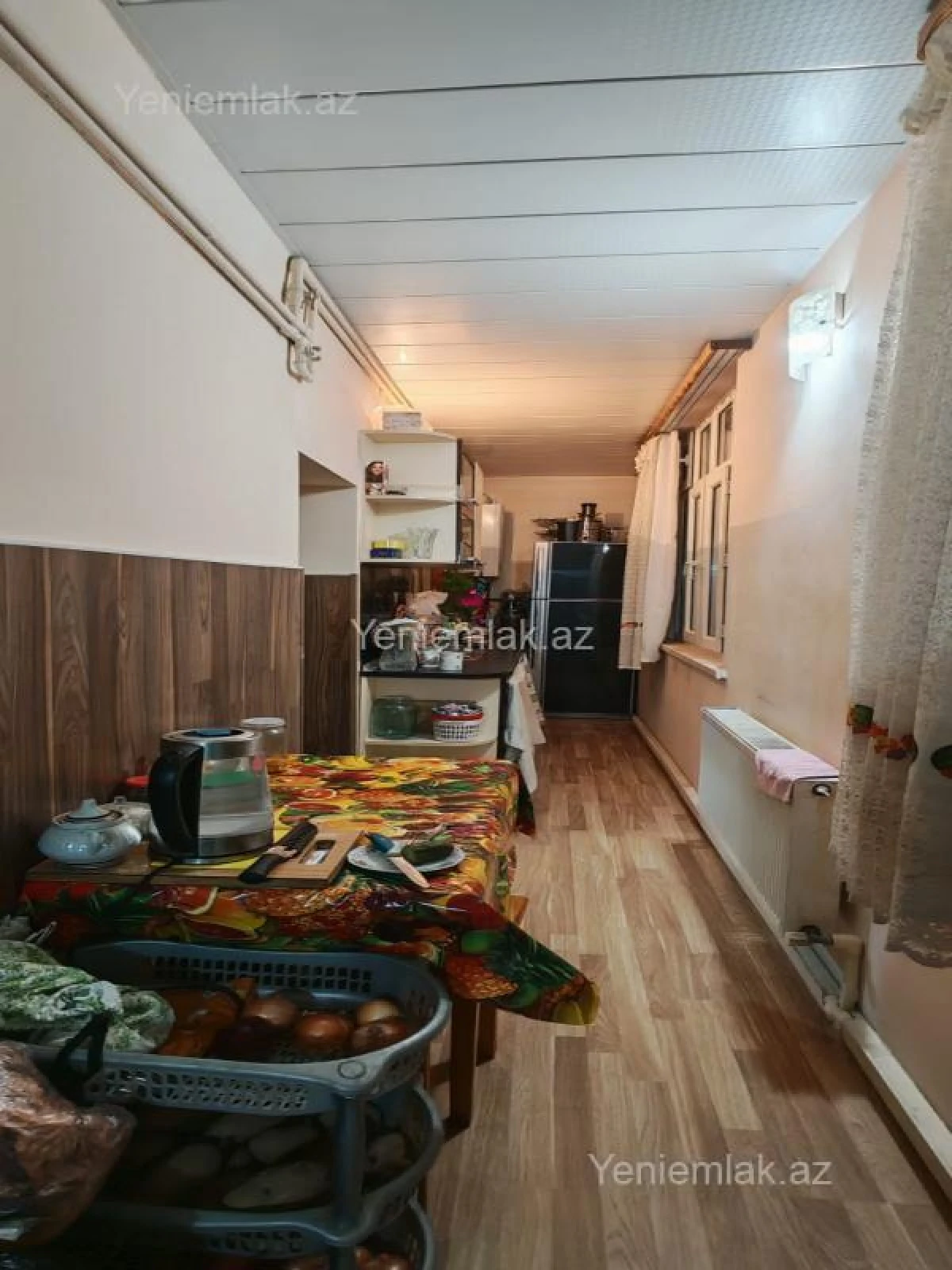 Satılır 2 otaqlı köhnə tikili 60 m²