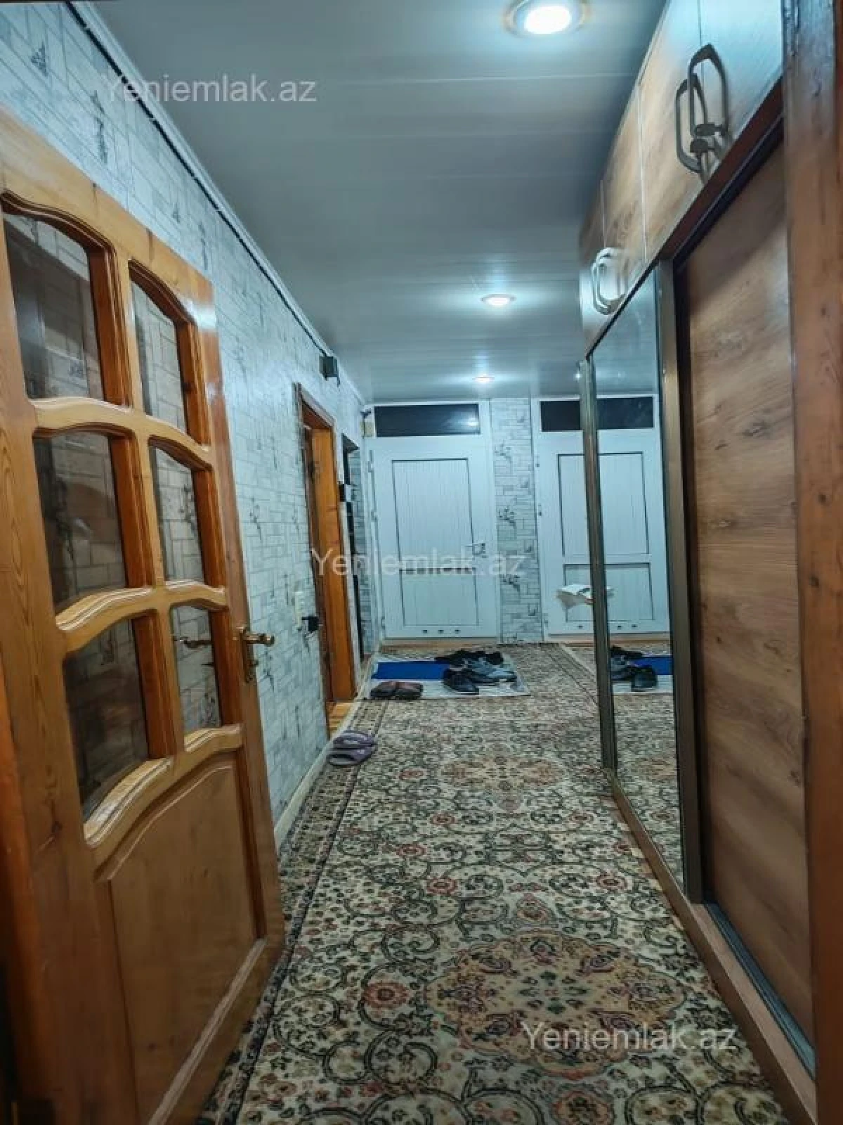 Satılır 2 otaqlı köhnə tikili 60 m²