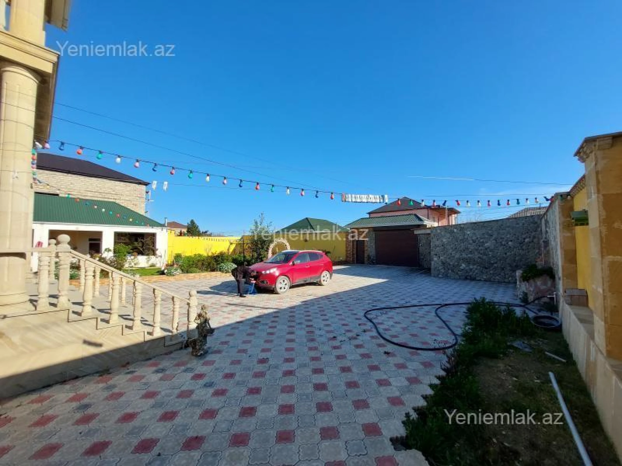 Satılır 6 otaqlı həyət evi 276 m²