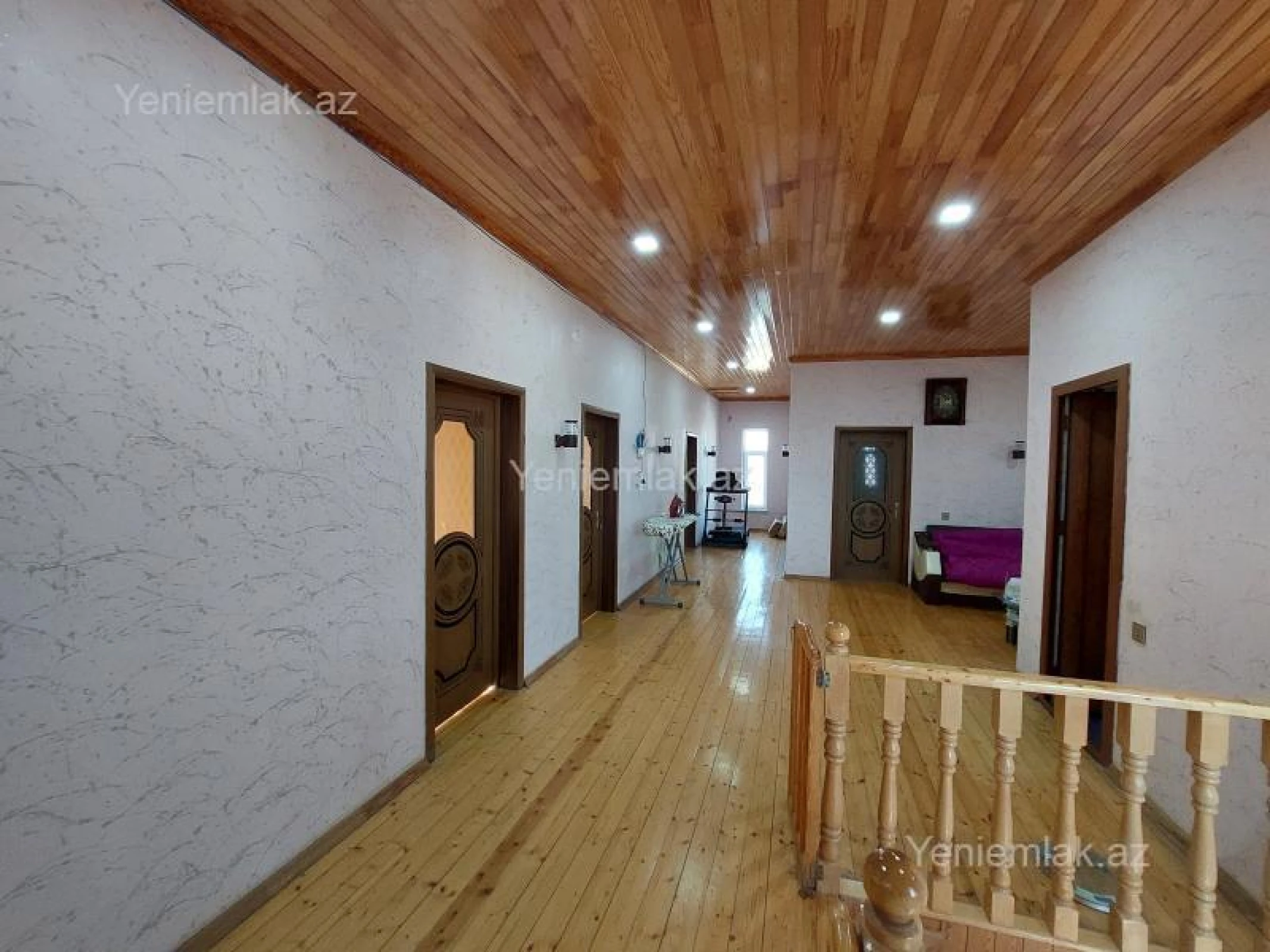 Satılır 6 otaqlı həyət evi 276 m²