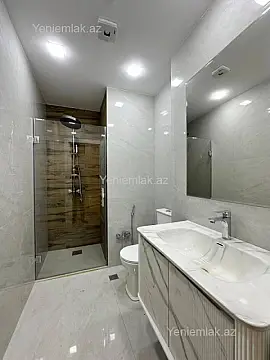 Satılır 3 otaqlı yeni tikili 85 m²