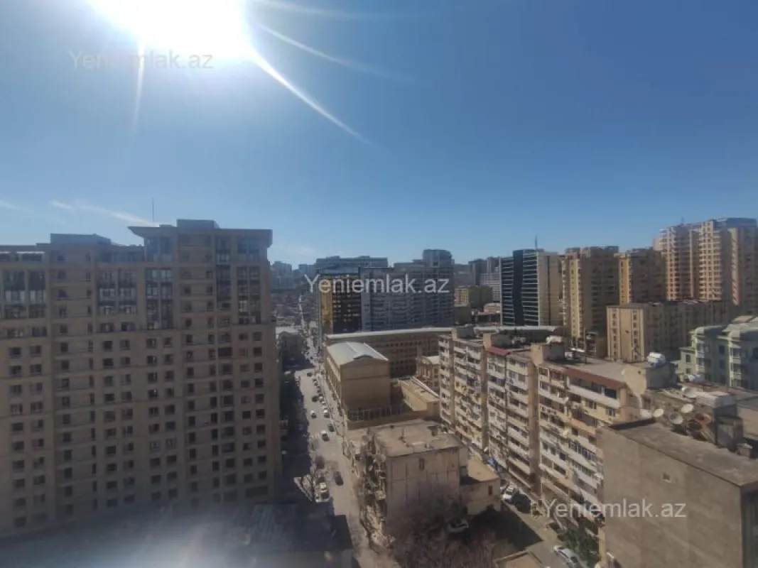 Satılır 4 otaqlı yeni tikili 178 m²