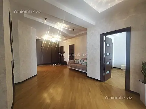 Satılır 4 otaqlı yeni tikili 178 m²