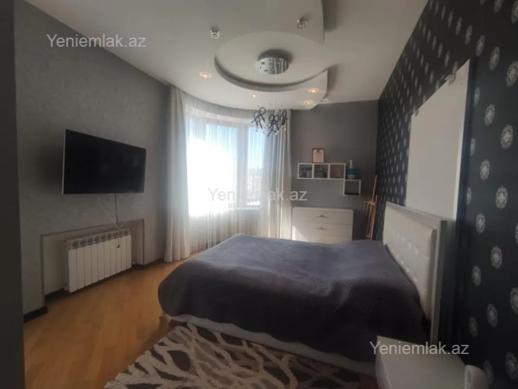 Satılır 4 otaqlı yeni tikili 178 m²