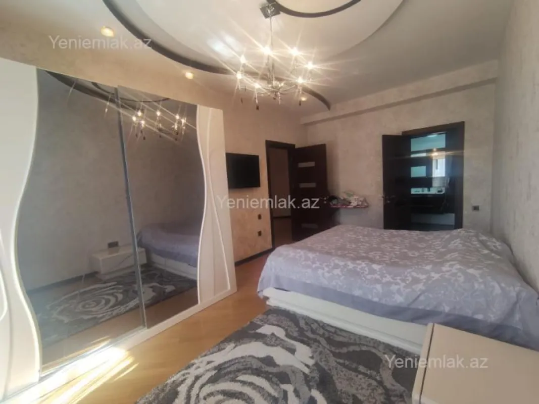 Satılır 4 otaqlı yeni tikili 178 m²