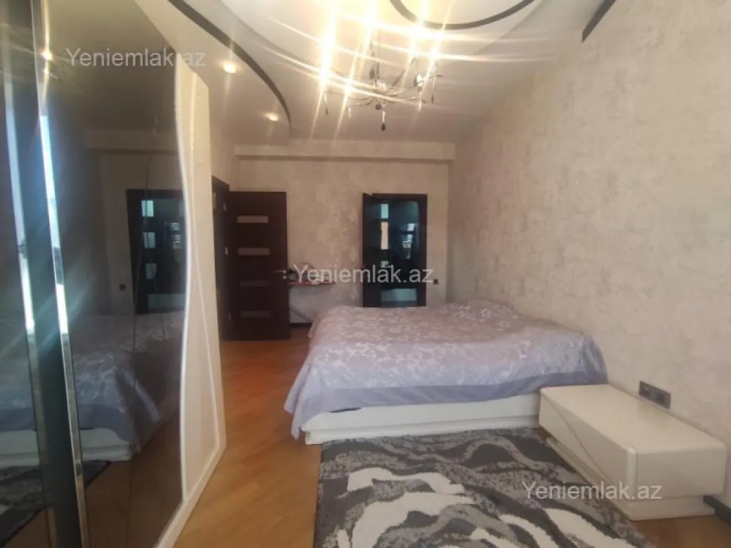 Satılır 4 otaqlı yeni tikili 178 m²