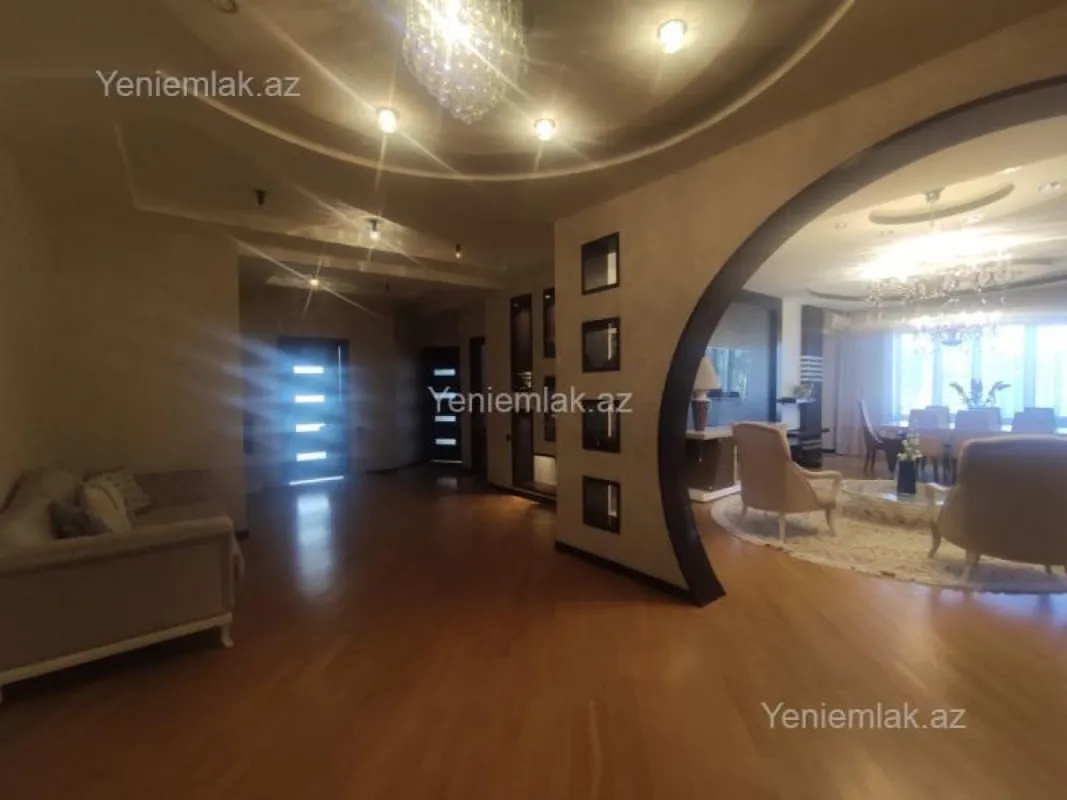 Satılır 4 otaqlı yeni tikili 178 m²