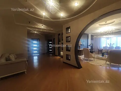 Satılır 4 otaqlı yeni tikili 178 m²