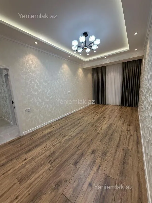 Satılır 2 otaqlı yeni tikili 70 m²