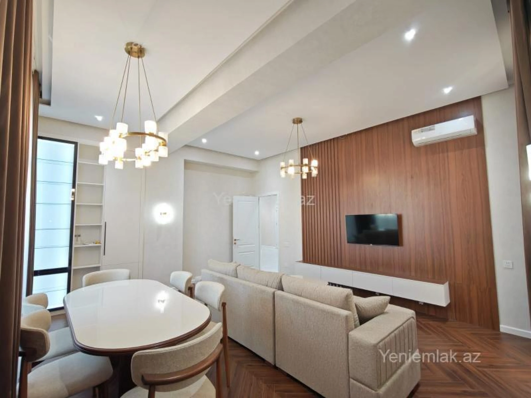 Satılır 3 otaqlı yeni tikili 125 m²