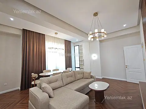Satılır 3 otaqlı yeni tikili 125 m²