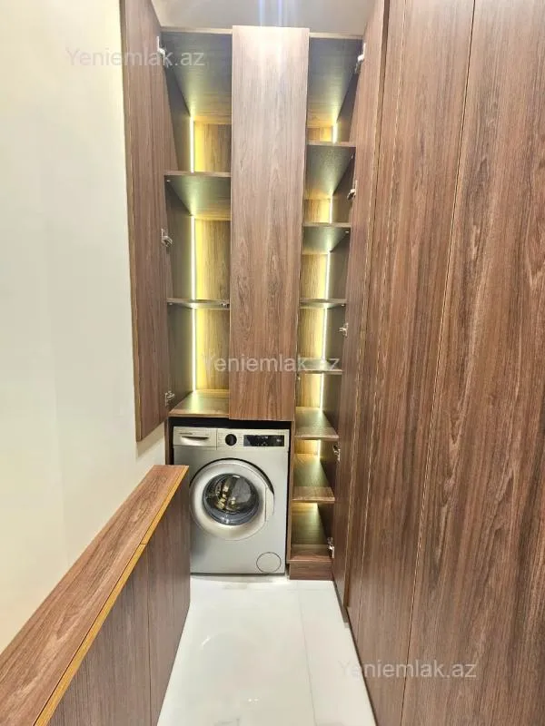 Satılır 3 otaqlı yeni tikili 90 m²