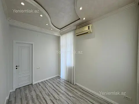 Satılır 4 otaqlı yeni tikili 145 m²