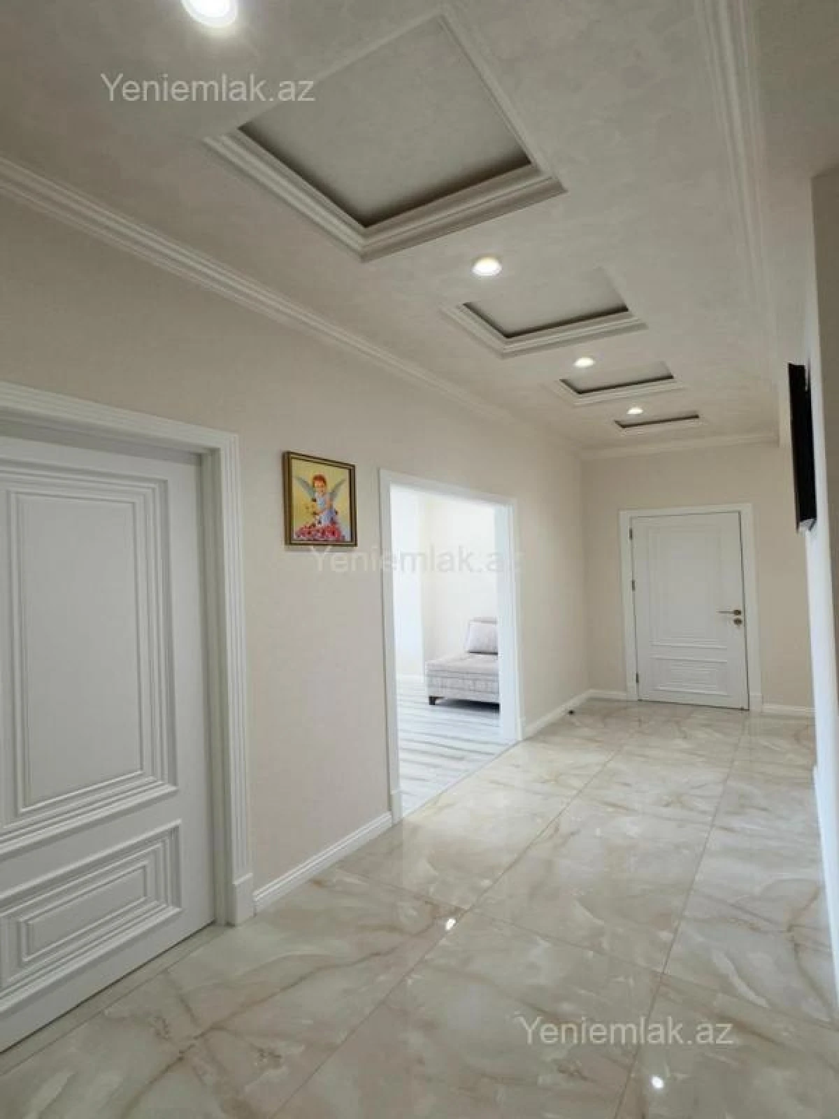 Satılır 4 otaqlı yeni tikili 145 m²