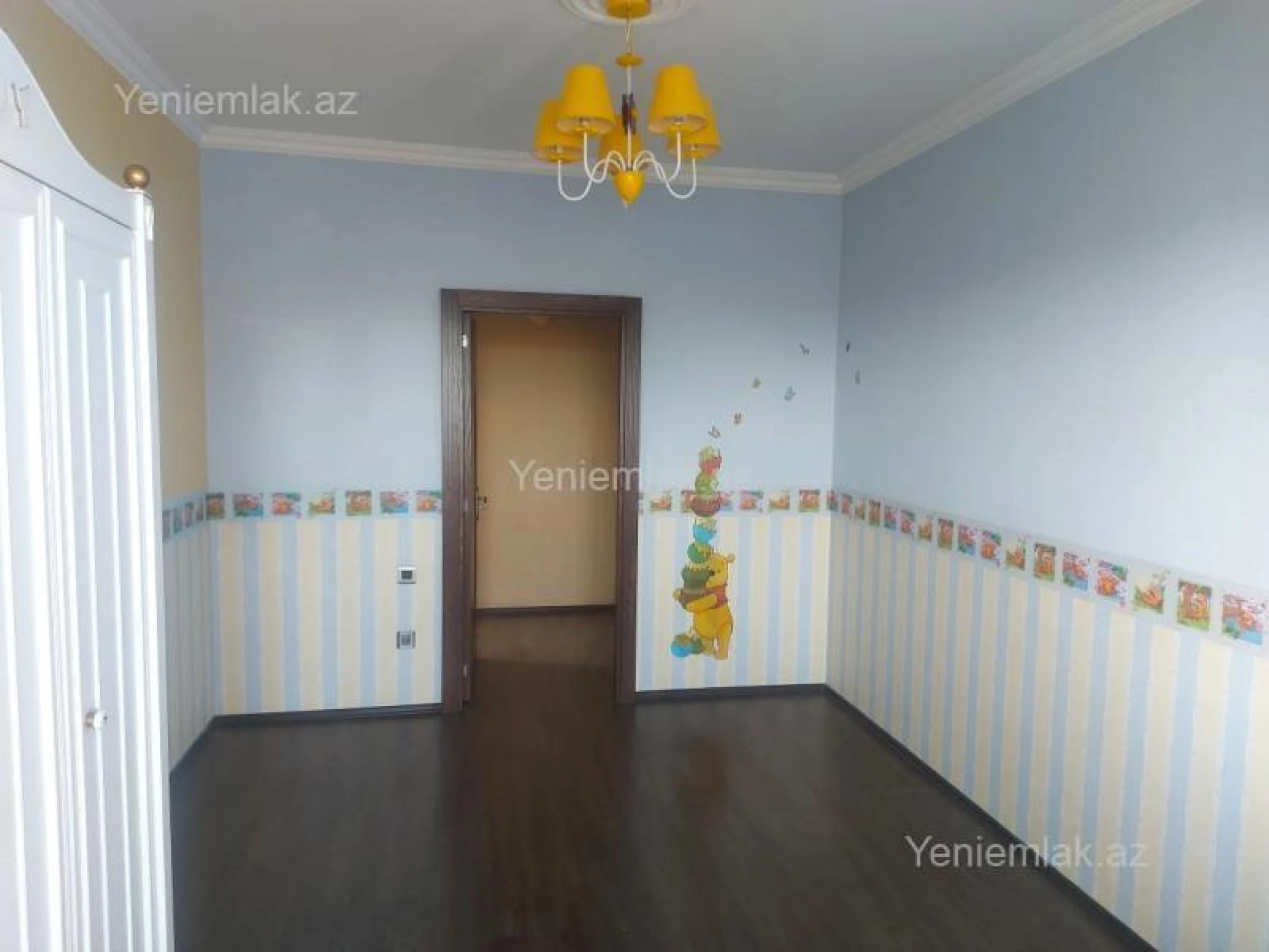 Satılır 3 otaqlı köhnə tikili 90 m²