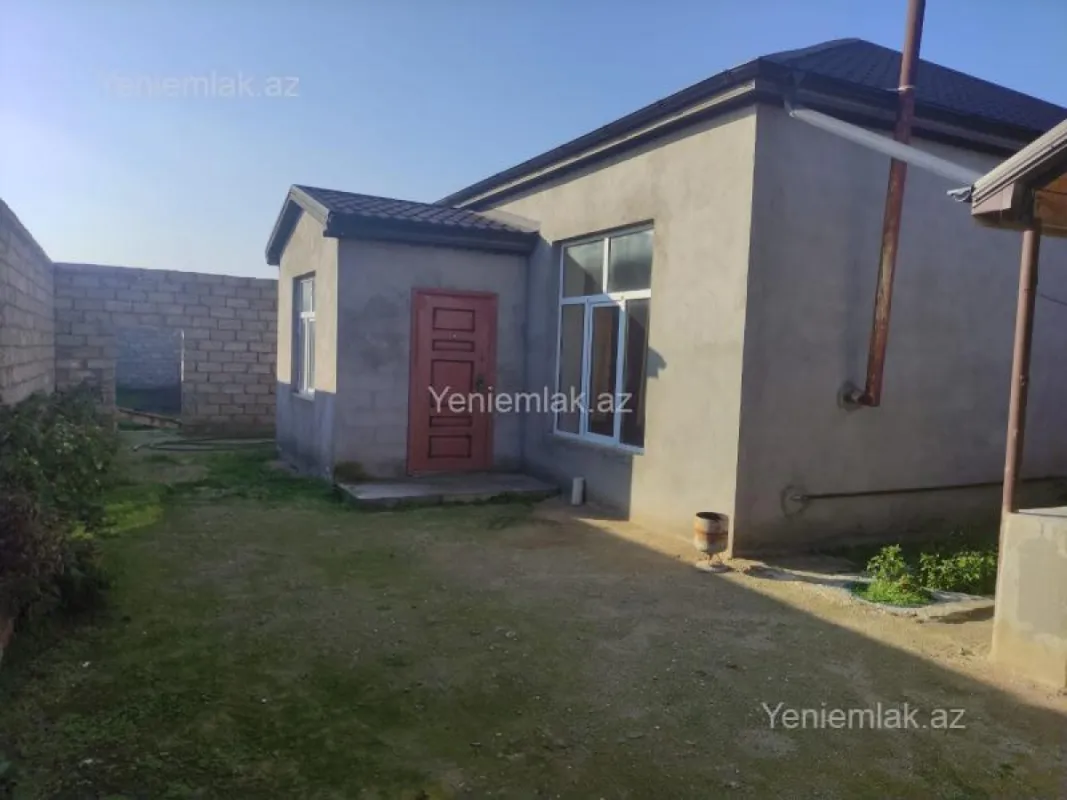 Satılır 3 otaqlı həyət evi 110 m²