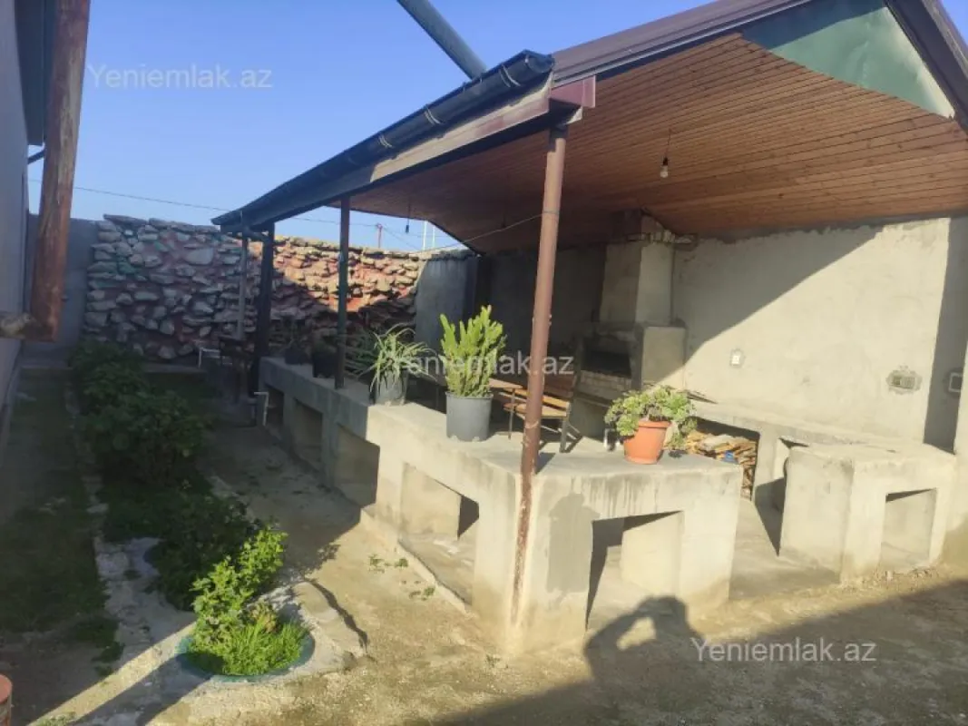 Satılır 3 otaqlı həyət evi 110 m²