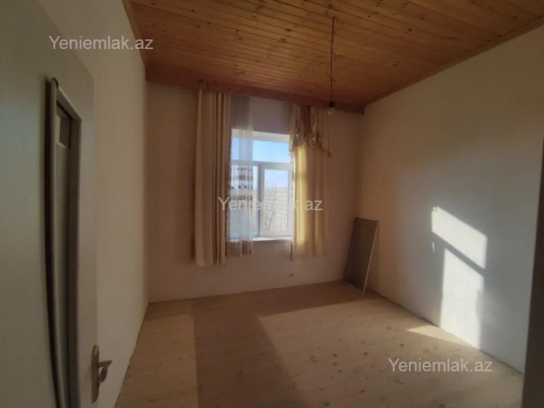 Satılır 3 otaqlı həyət evi 110 m²