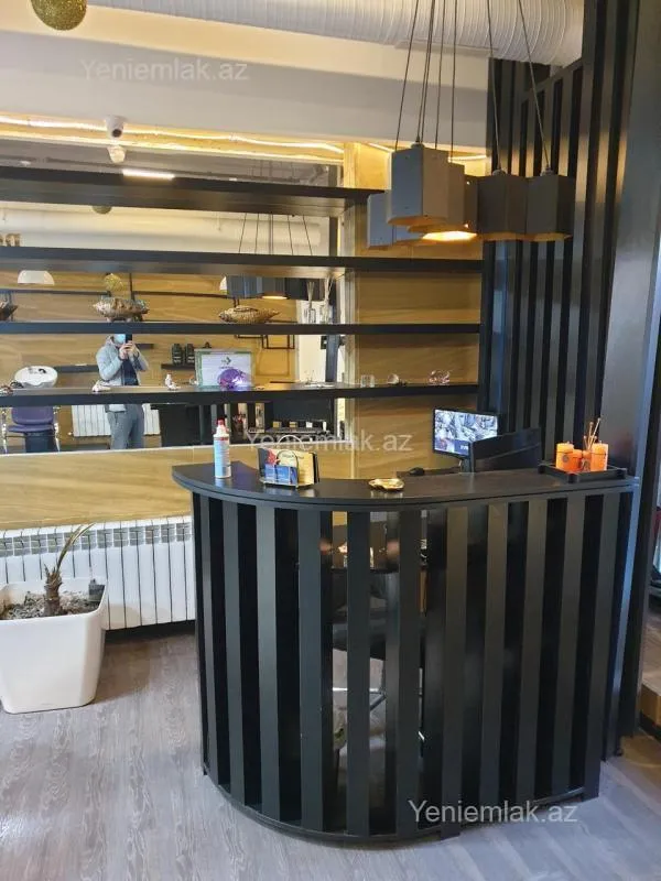 Satılır 4 otaqlı obyekt 153 m²