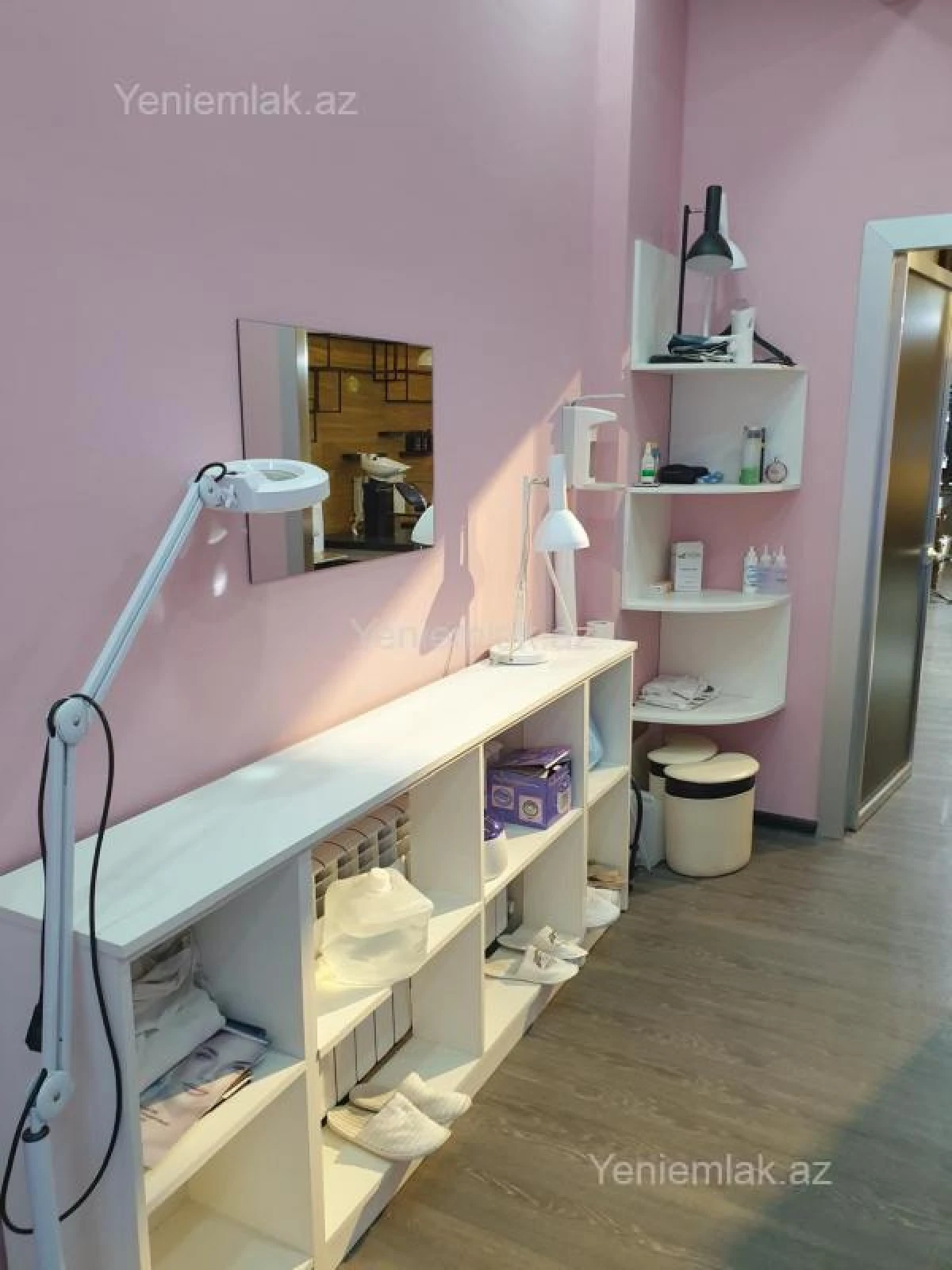 Satılır 4 otaqlı obyekt 153 m²