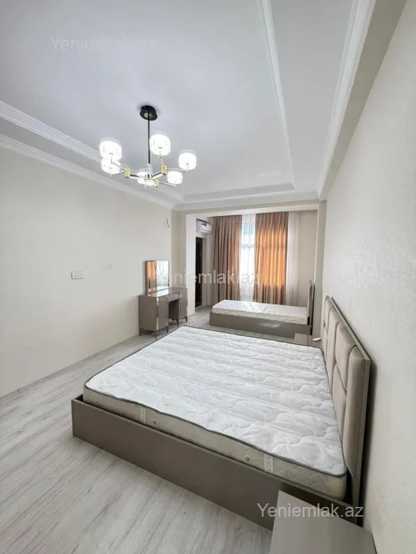 Satılır 2 otaqlı yeni tikili 77 m²