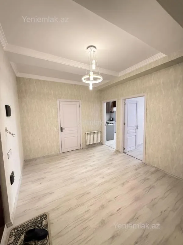Satılır 2 otaqlı yeni tikili 77 m²