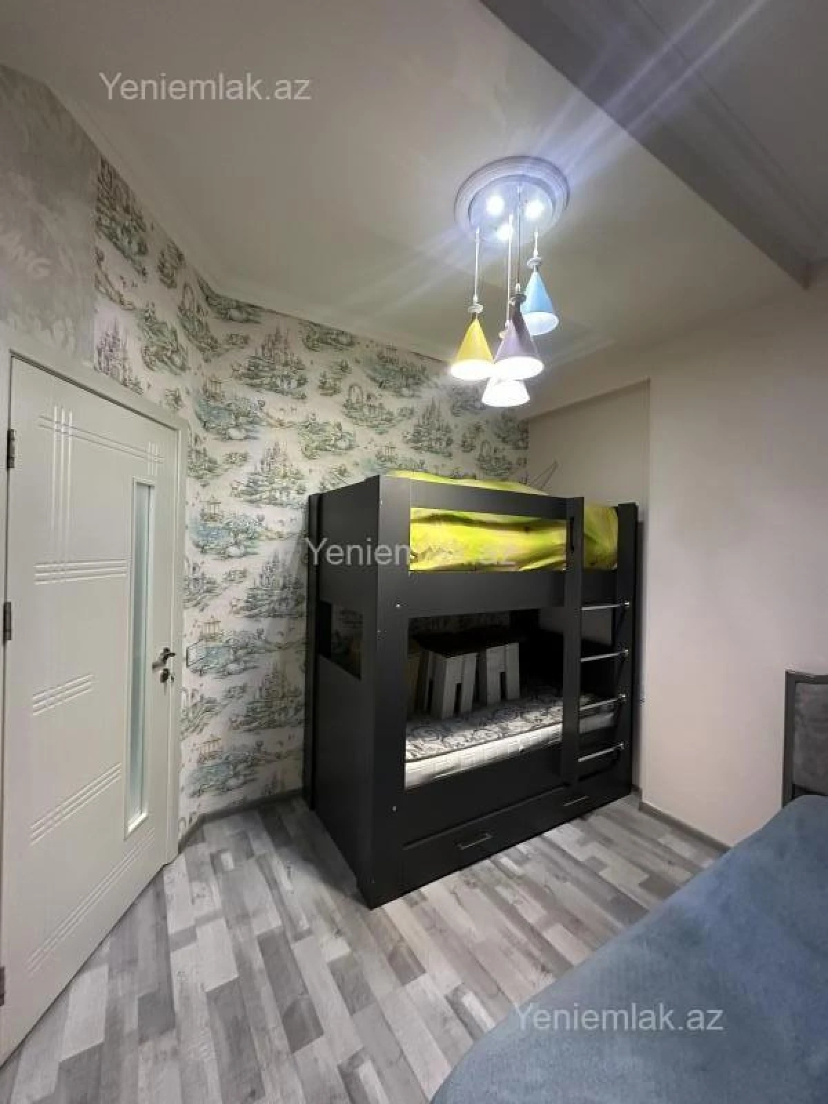 Satılır 3 otaqlı yeni tikili 98 m²