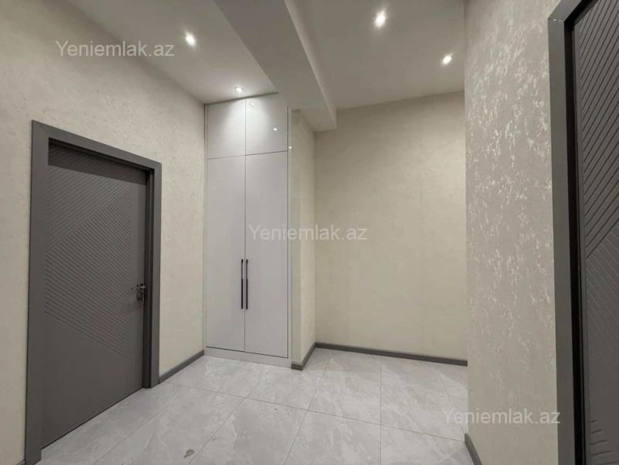 Satılır 2 otaqlı yeni tikili 92 m²