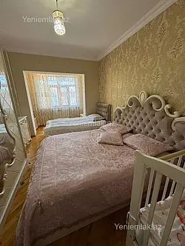 Satılır 2 otaqlı köhnə tikili 60 m²