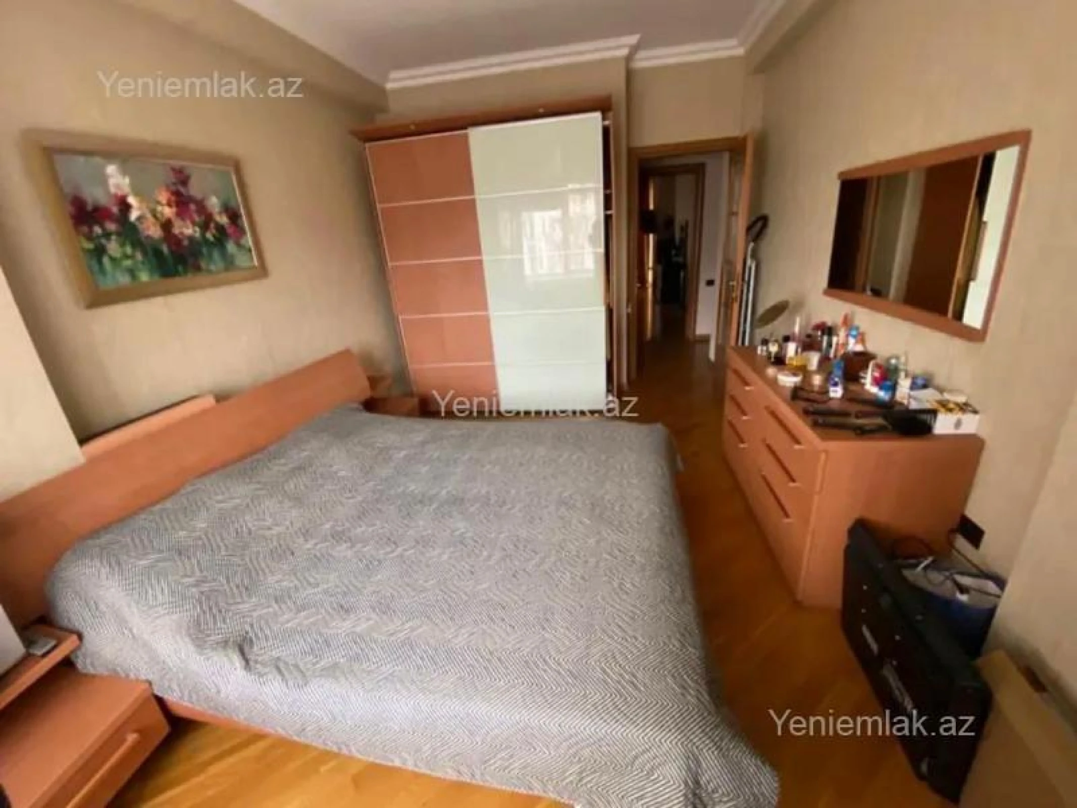 Satılır 3 otaqlı yeni tikili 140 m²