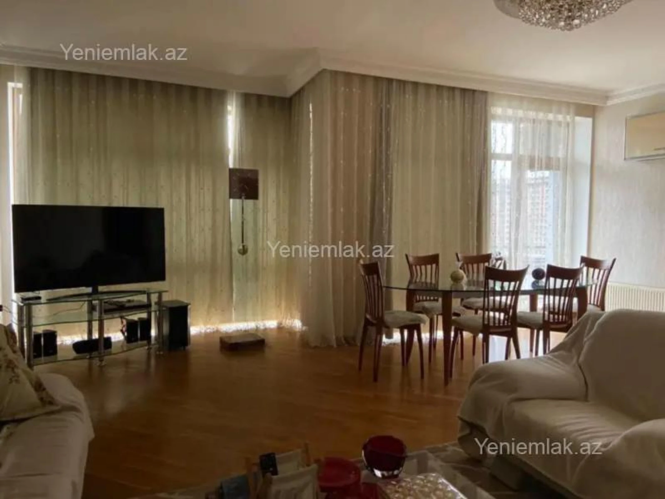 Satılır 3 otaqlı yeni tikili 140 m²