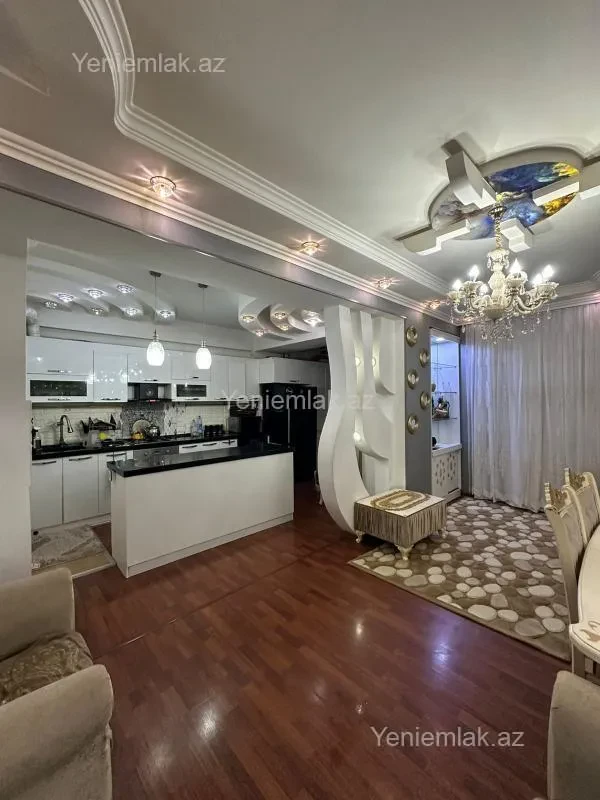 Satılır 3 otaqlı yeni tikili 85 m²