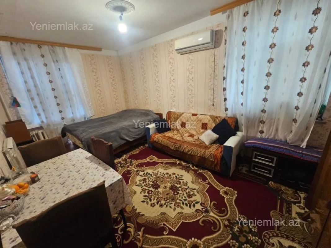 Satılır 2 otaqlı köhnə tikili 40 m²