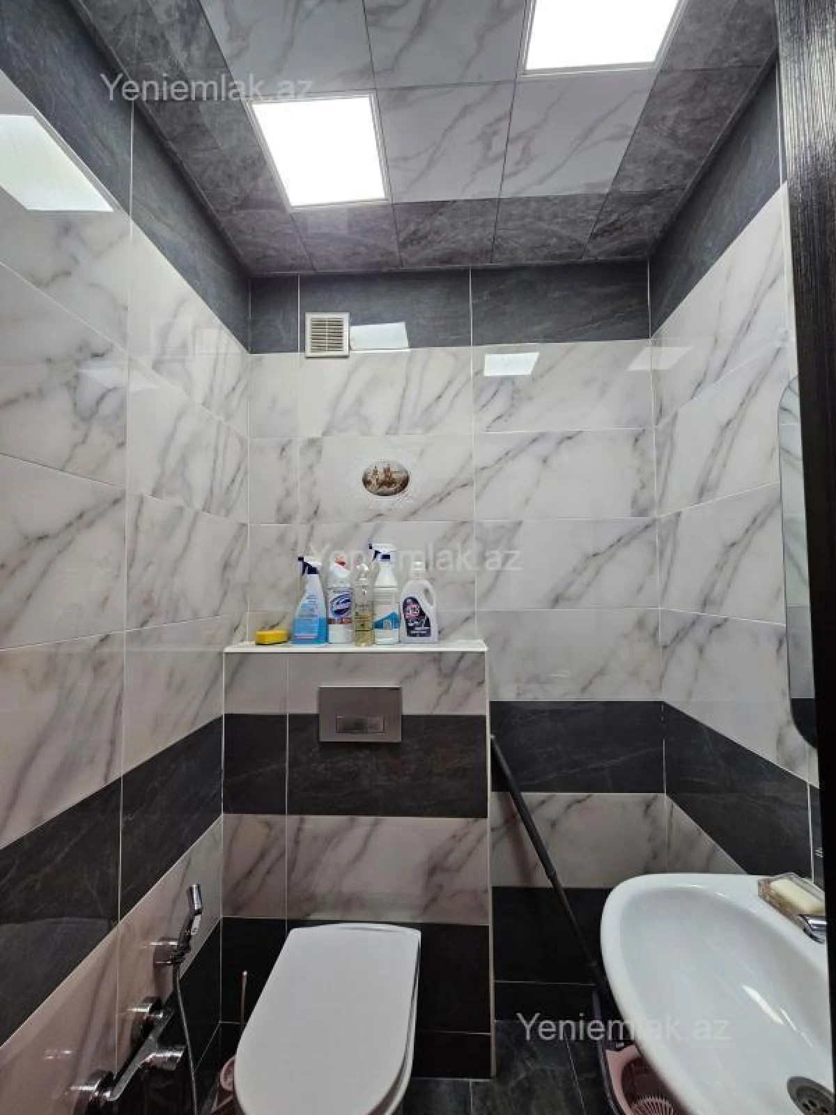 Satılır 3 otaqlı yeni tikili 81 m²