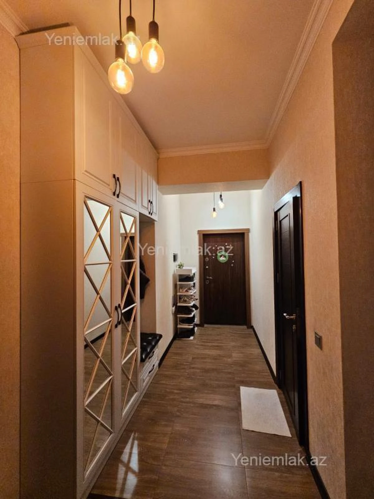 Satılır 3 otaqlı yeni tikili 81 m²