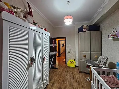 Satılır 3 otaqlı yeni tikili 81 m²