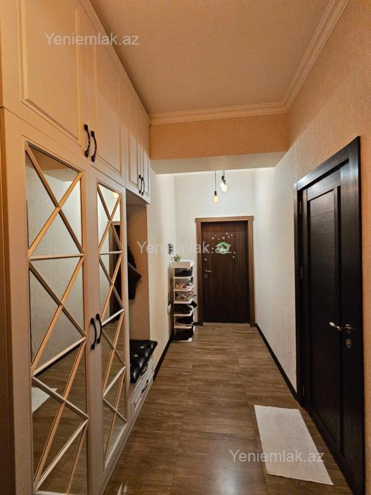 Satılır 3 otaqlı yeni tikili 81 m²