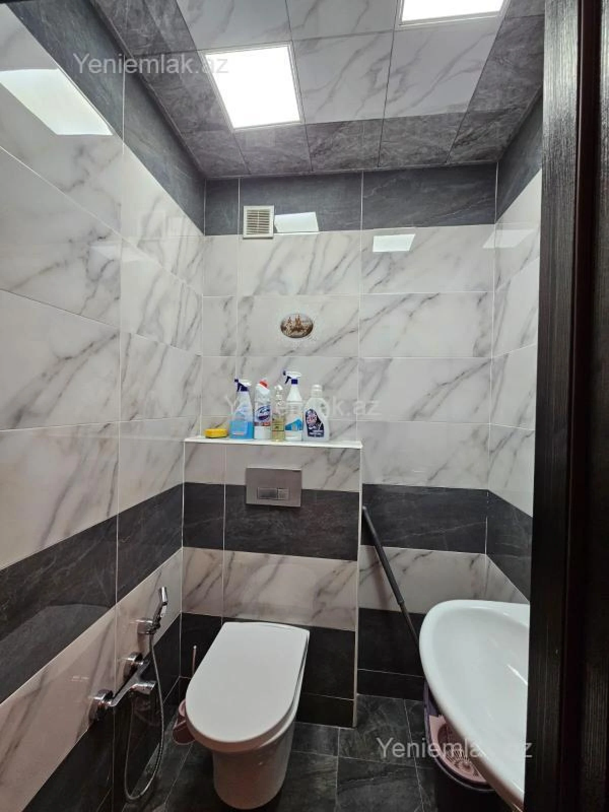 Satılır 3 otaqlı yeni tikili 81 m²