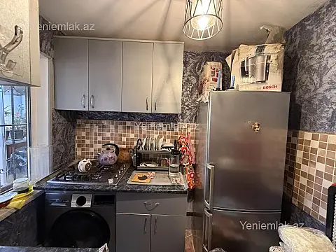 Satılır 2 otaqlı həyət evi 75 m²