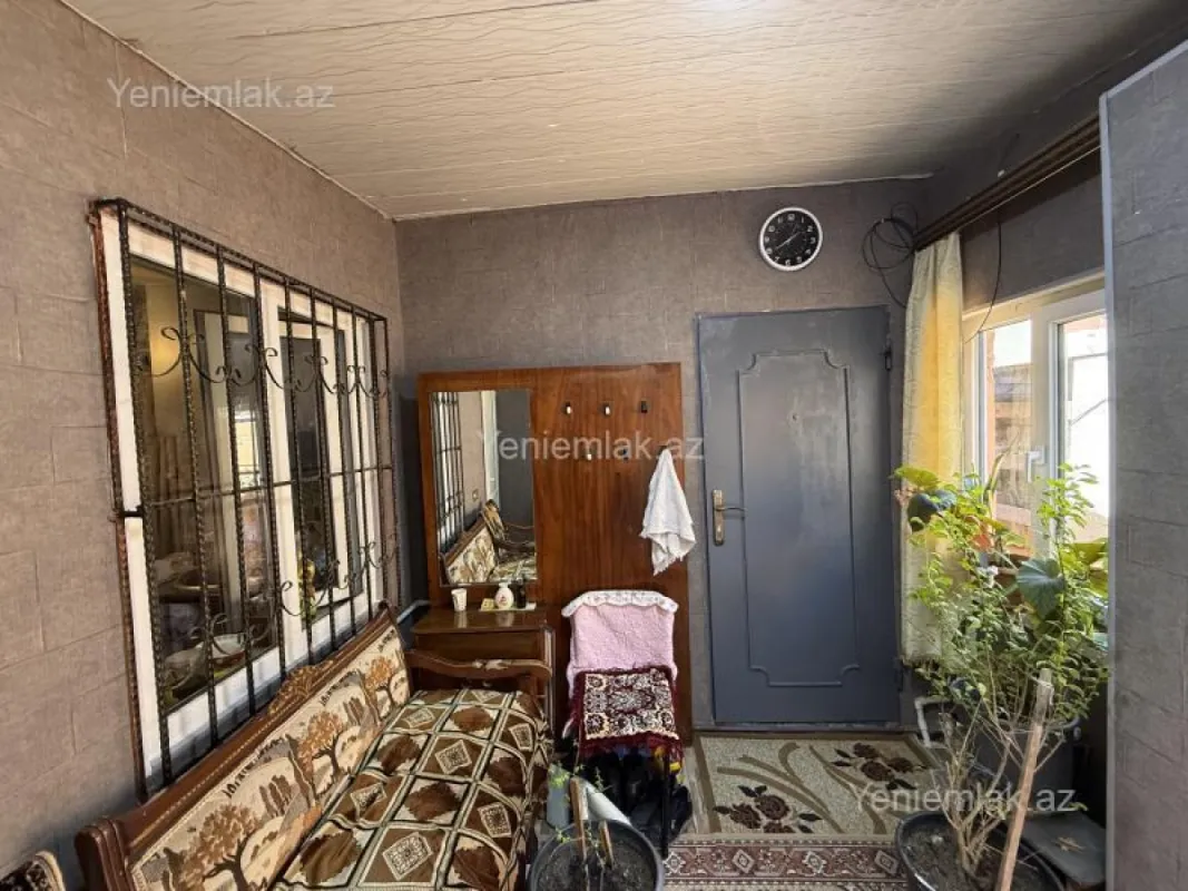 Satılır 2 otaqlı həyət evi 75 m²