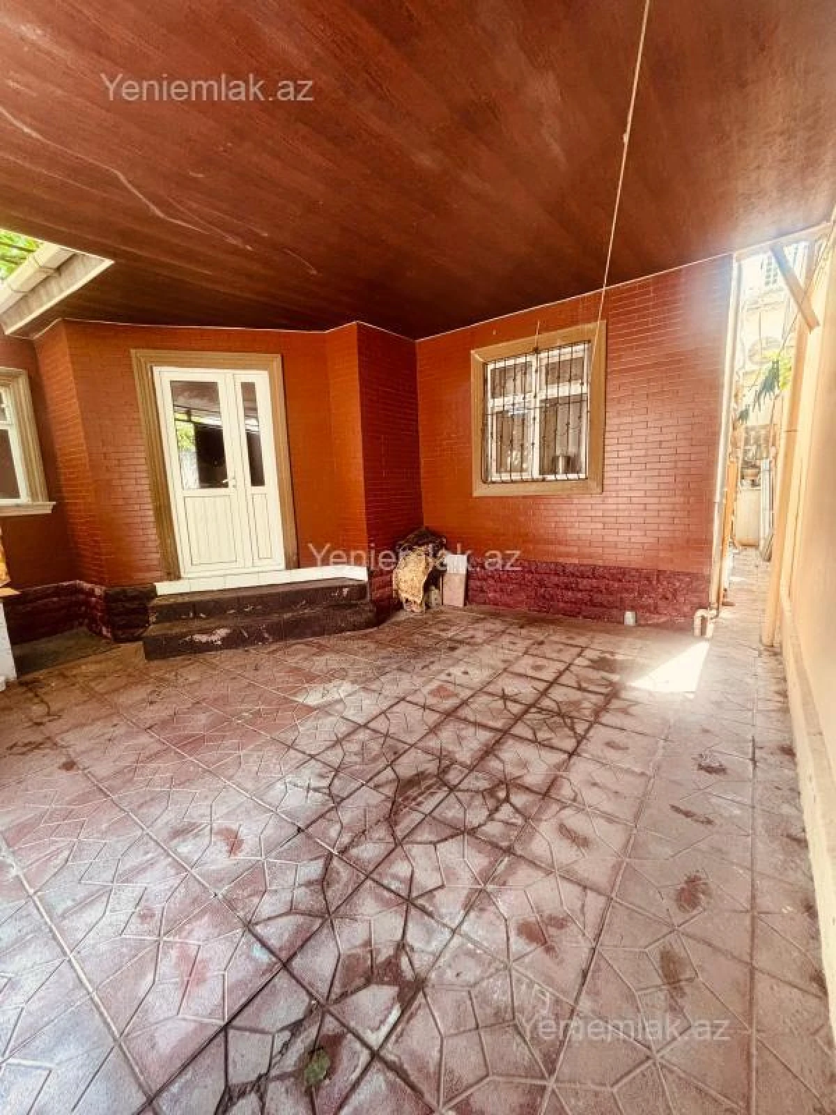 Satılır 5 otaqlı həyət evi 110 m²