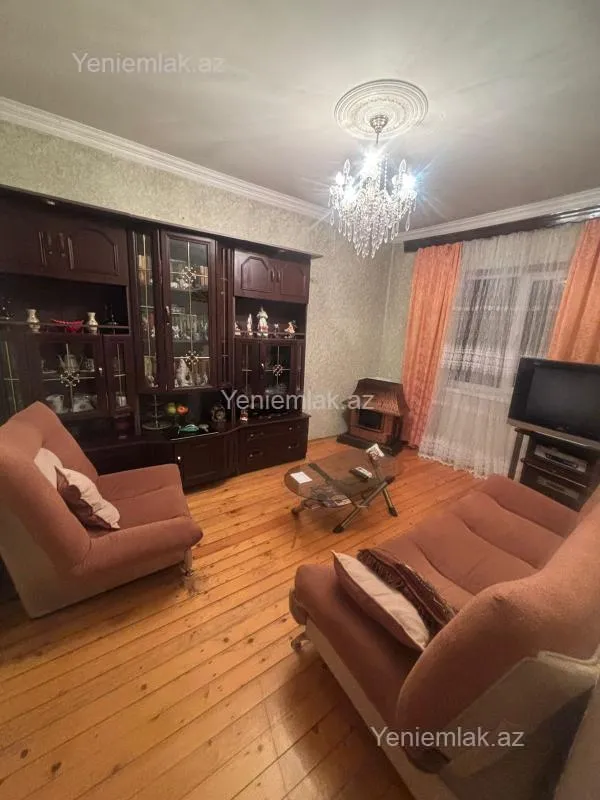 Satılır 5 otaqlı həyət evi 110 m²