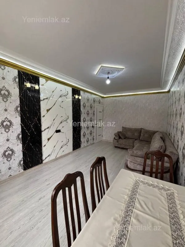 Satılır 2 otaqlı köhnə tikili 60 m²