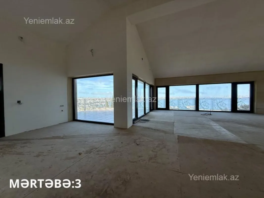 Satılır 9 otaqlı həyət evi 800 m²