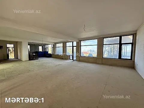 Satılır 9 otaqlı həyət evi 800 m²