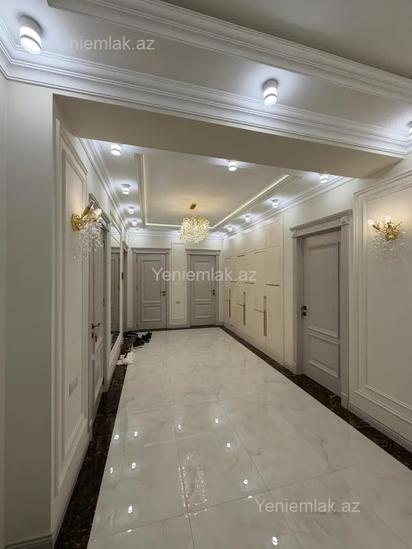 Satılır 4 otaqlı yeni tikili 176 m²