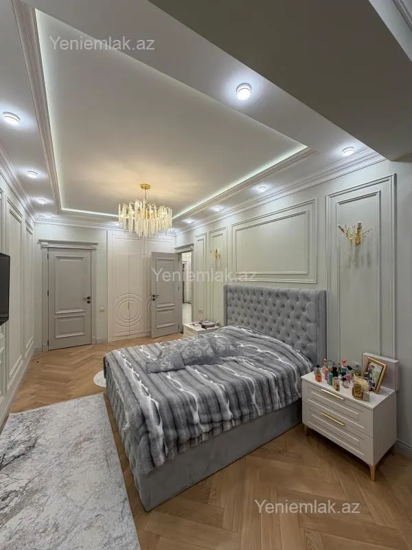 Satılır 4 otaqlı yeni tikili 176 m²