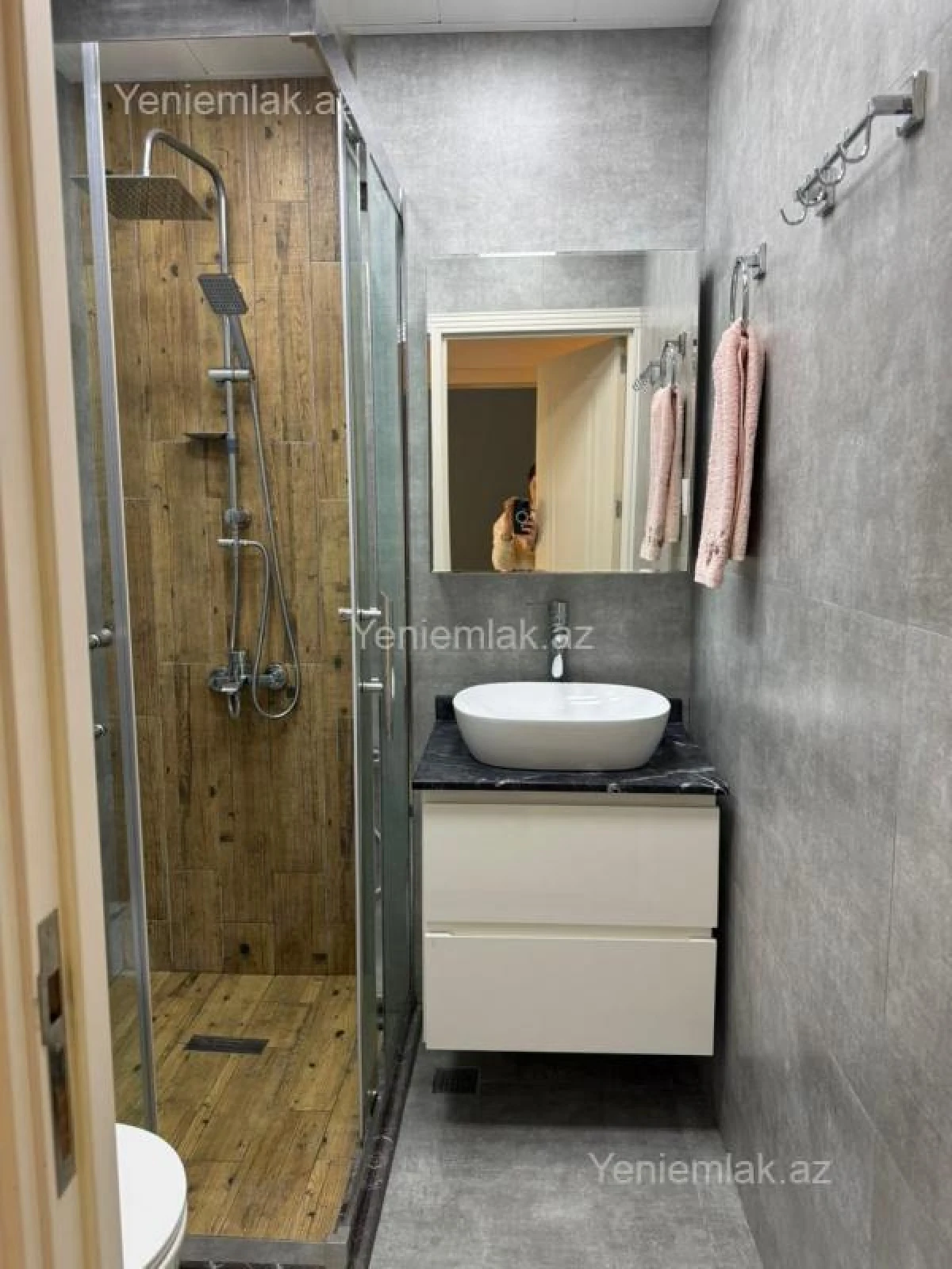 Satılır 2 otaqlı köhnə tikili 55 m²
