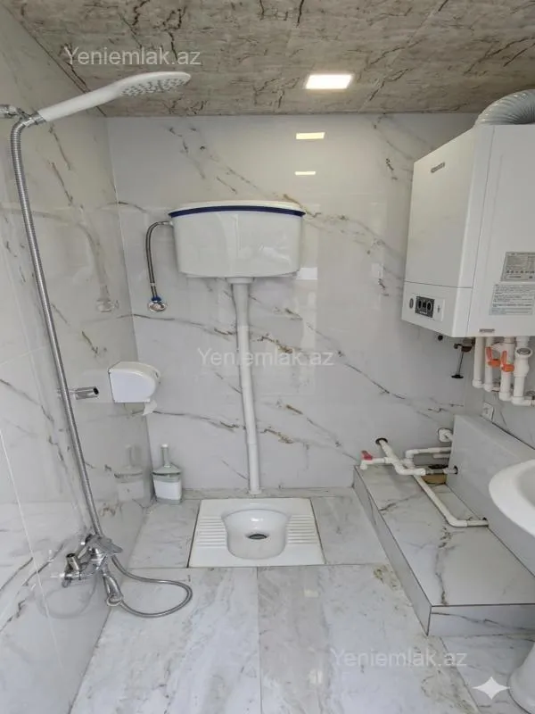 Satılır 4 otaqlı həyət evi 120 m²